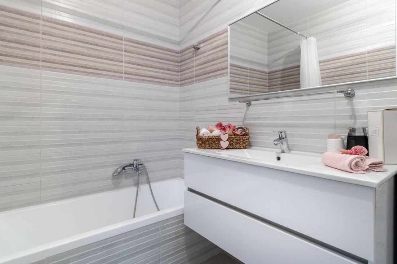 Modern 1Bdr In Central Area エルサレム エクステリア 写真